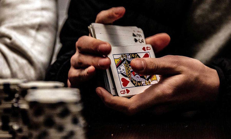Texas hold’ em Poker có nghĩa là gì và cách chơi ra sao?