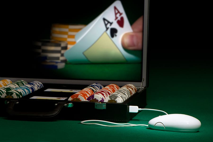 Kỹ thuật trong bài Poker cho những bài thủ muốn thắng lớn